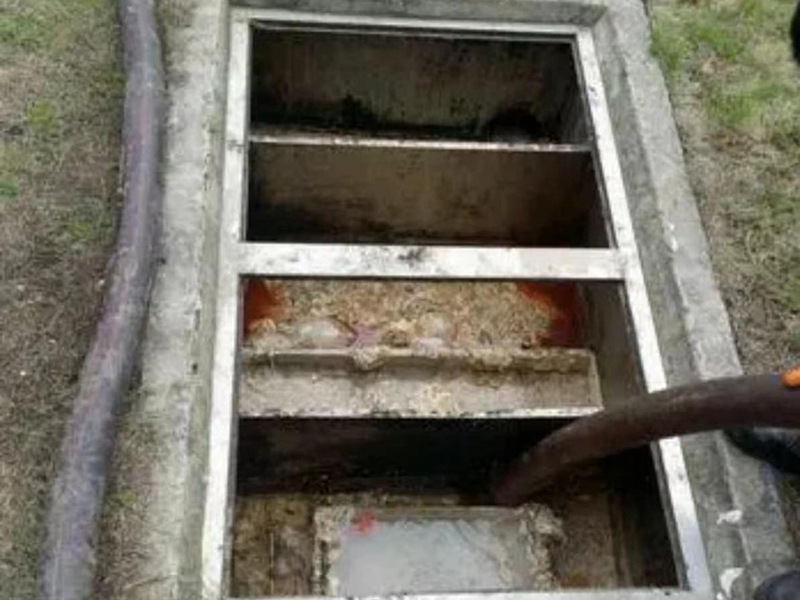 乌坡镇隔油池清理
